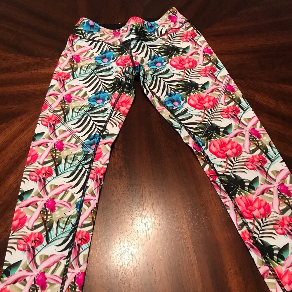 Track & Bliss leggings
